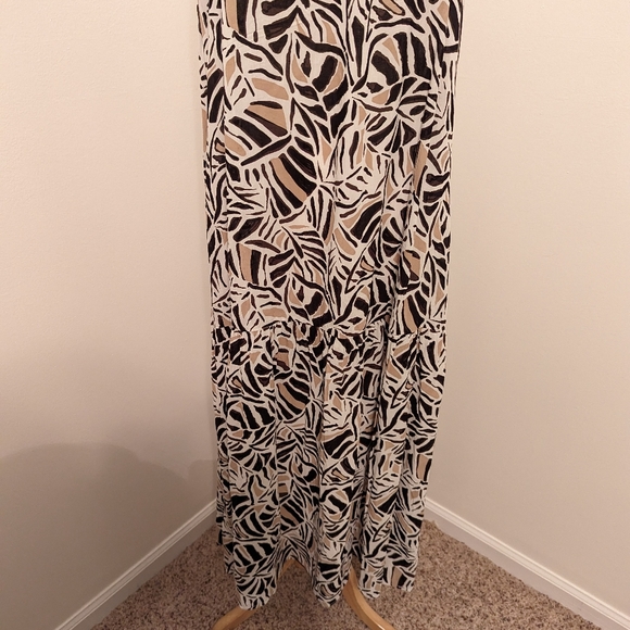 LOFT Beach Leafed Halter Ruffle Backless Maxi Dress Medium White Tan Brown - Picture 7 of 11